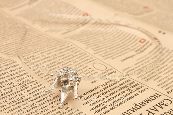 Ободок серебряный с маленькой короной Ободок серебряный с маленькой короной